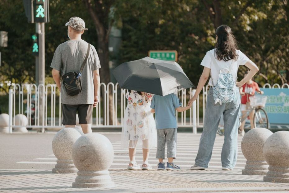 Singapore Term Life Insurance Guide 2026 - family protection
