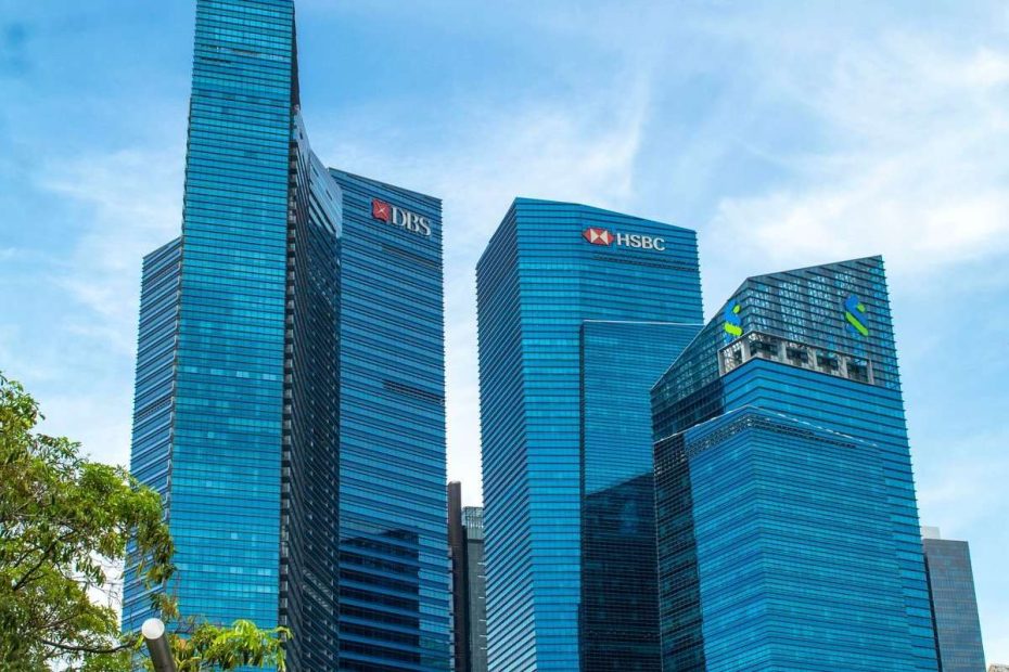 Singapore investment account types guide 2026 - financial district towers
