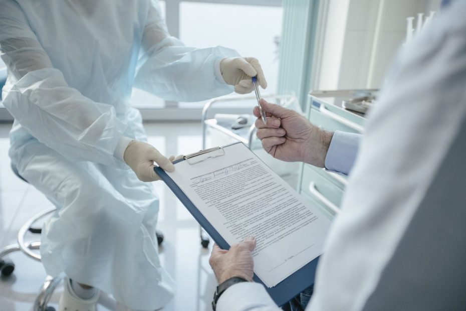 Best health insurance for foreigners in Singapore - hospital and medical care