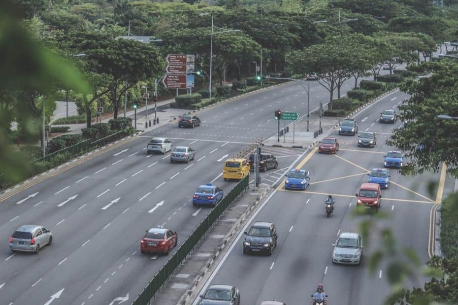 Singapore motor insurance - car driving on an expressway, cover types and No-Claim Discount explained